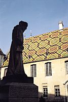 Historique des Hospices de Beaune. La fondation de l'Htel Dieu, Nicolas Rolin…